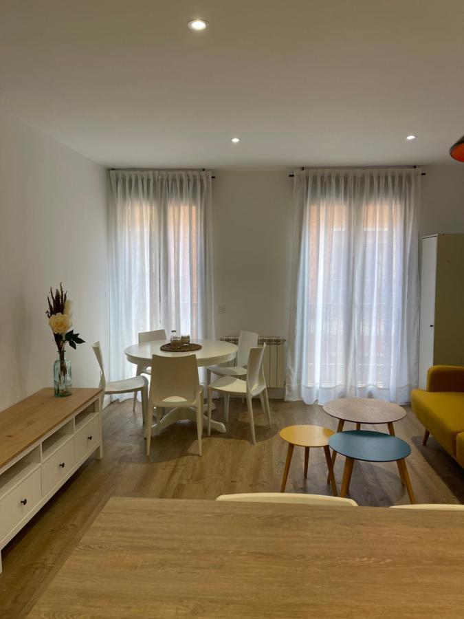 Estrada Suites อาบีลา ภายนอก รูปภาพ
